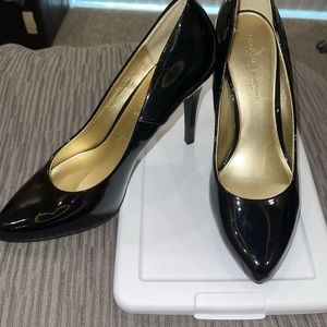 Shiny Black Cristian Siriano Pumps